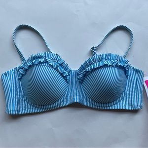 NWT Lilly Pulitzer Bikini Leven Ruffle Swim Top Blue Seersucker Beach Pool